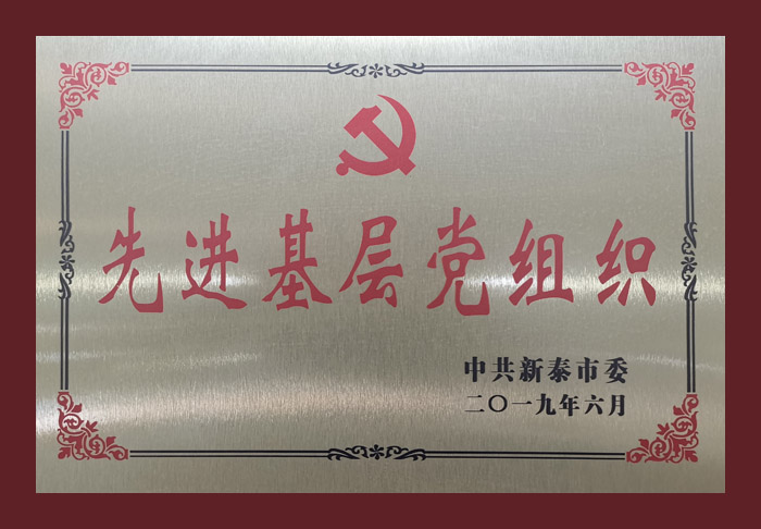 ���M�����h�M��